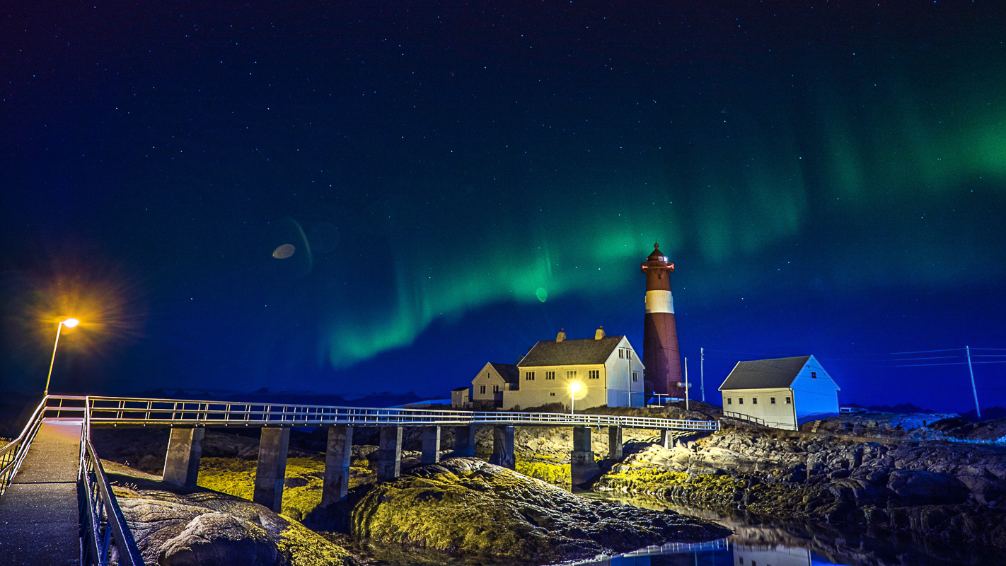 Lighthouse of Tranøy with the Northern Lights © flightseeing.de