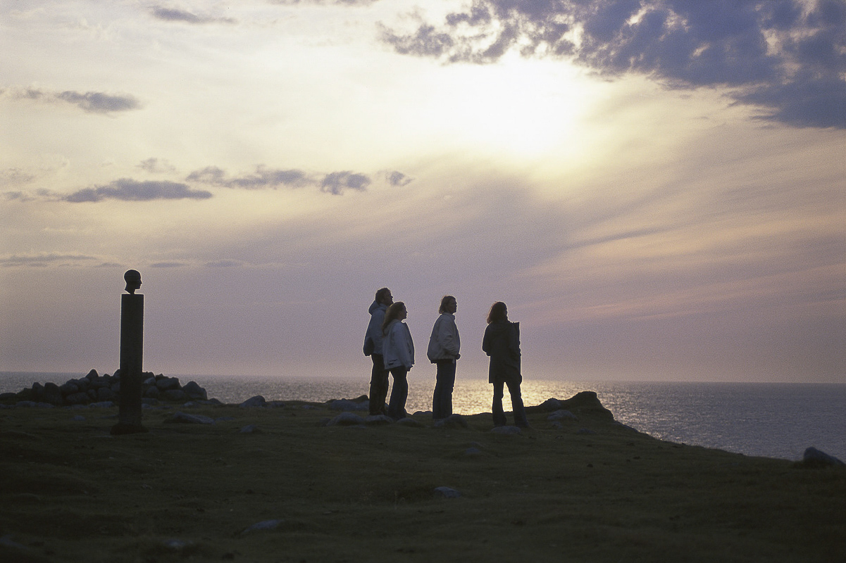 Looking into the horizon at Eggum © Terje Rakke/Nordic Life