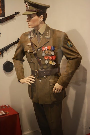 Second World War uniform © Knut Hansvold