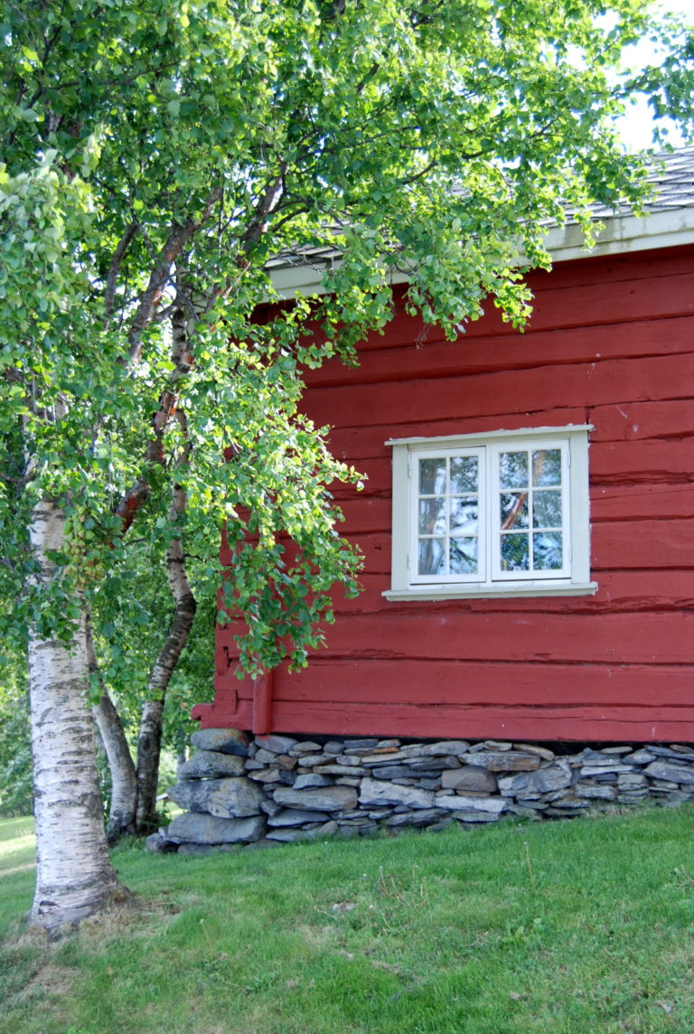 Red painted wooden houses © Røkenes gård