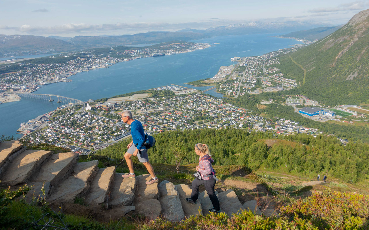 Fra her er det bare noen få steg igjen før du når toppen © Mats Hoel Johannessen
