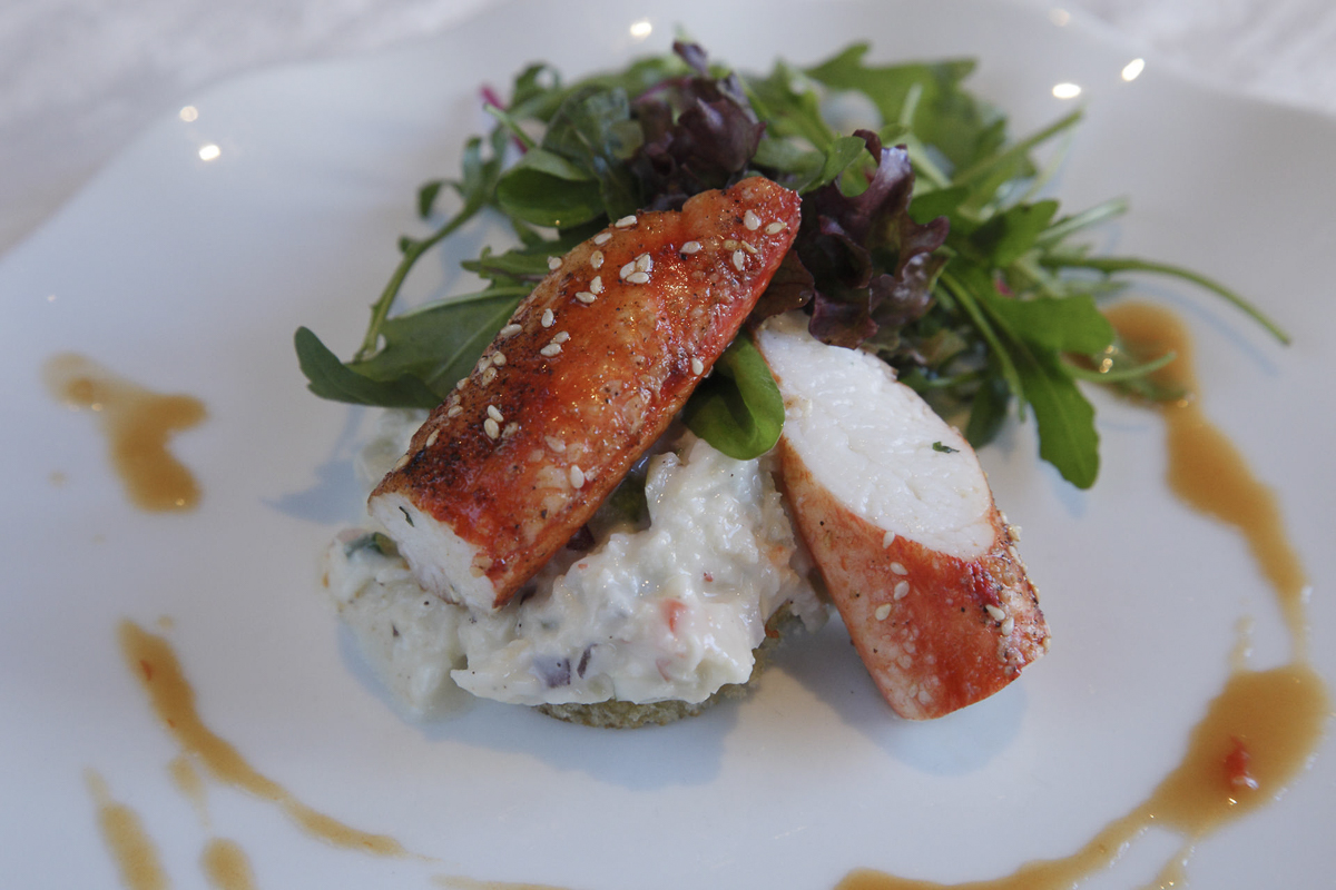 Crab – beautifully prepared by a proper chef! © Shigeru Ohki