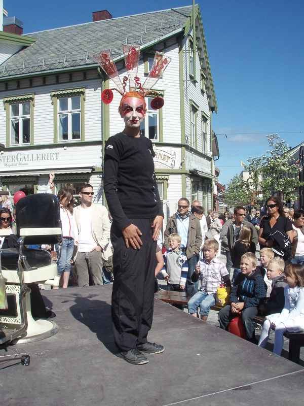 The Festival of Northern Norway fills the main street with art © Mariette Verhage