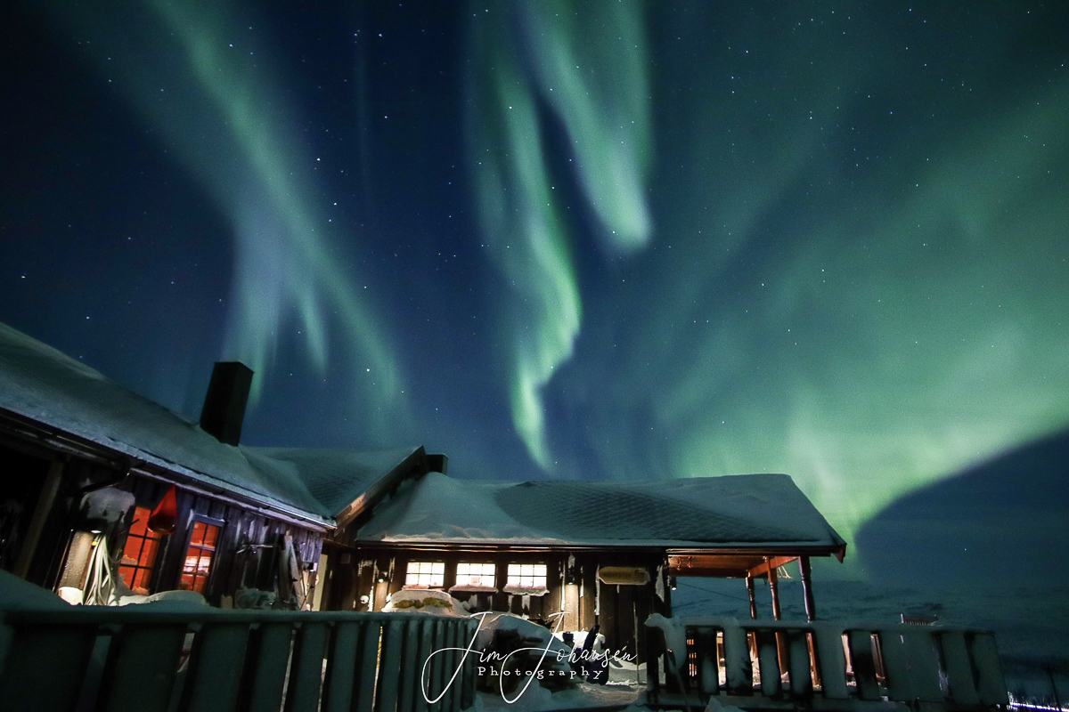 Northern Lights over somebody's second home © Jim Johansen