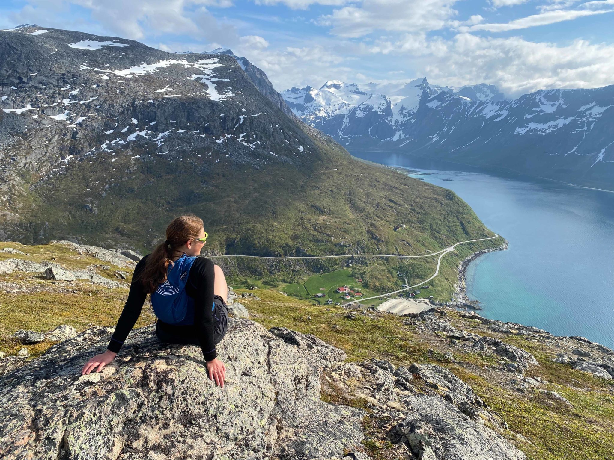 Utsikt mot Grøtfjorden på vei opp © Mats Hoel Johannessen