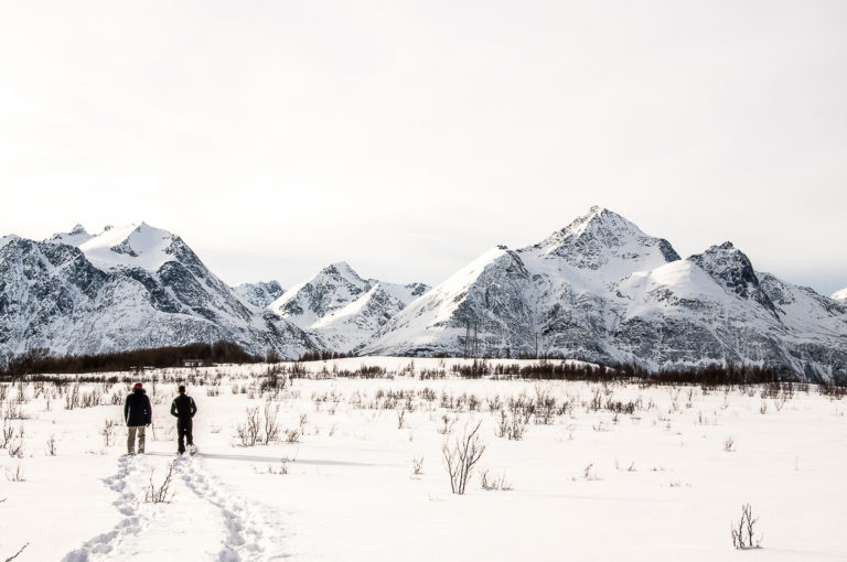 Snowshoeing in the bright late winter © Lyngen North