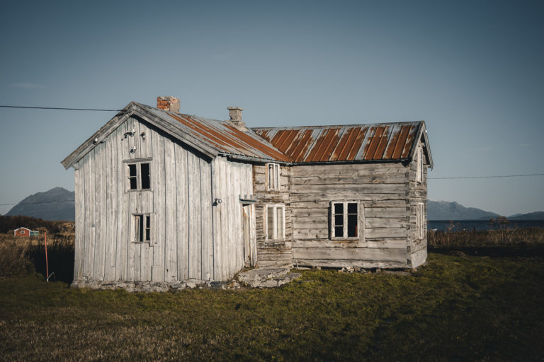 Worn and weathered at the island of Bjarkøya © André Askeland