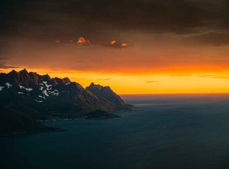 Midnight Sun on the outer coast of Senja © Tobias Bjørkli