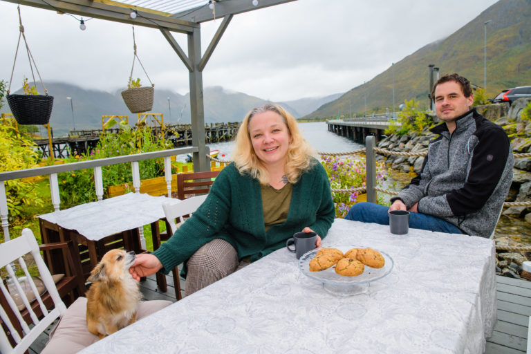 In the garden at Refnes local delicacies can be enjoyed. Many days have better weather than this in sunny Kvæfjord © Lars Åke Andersen