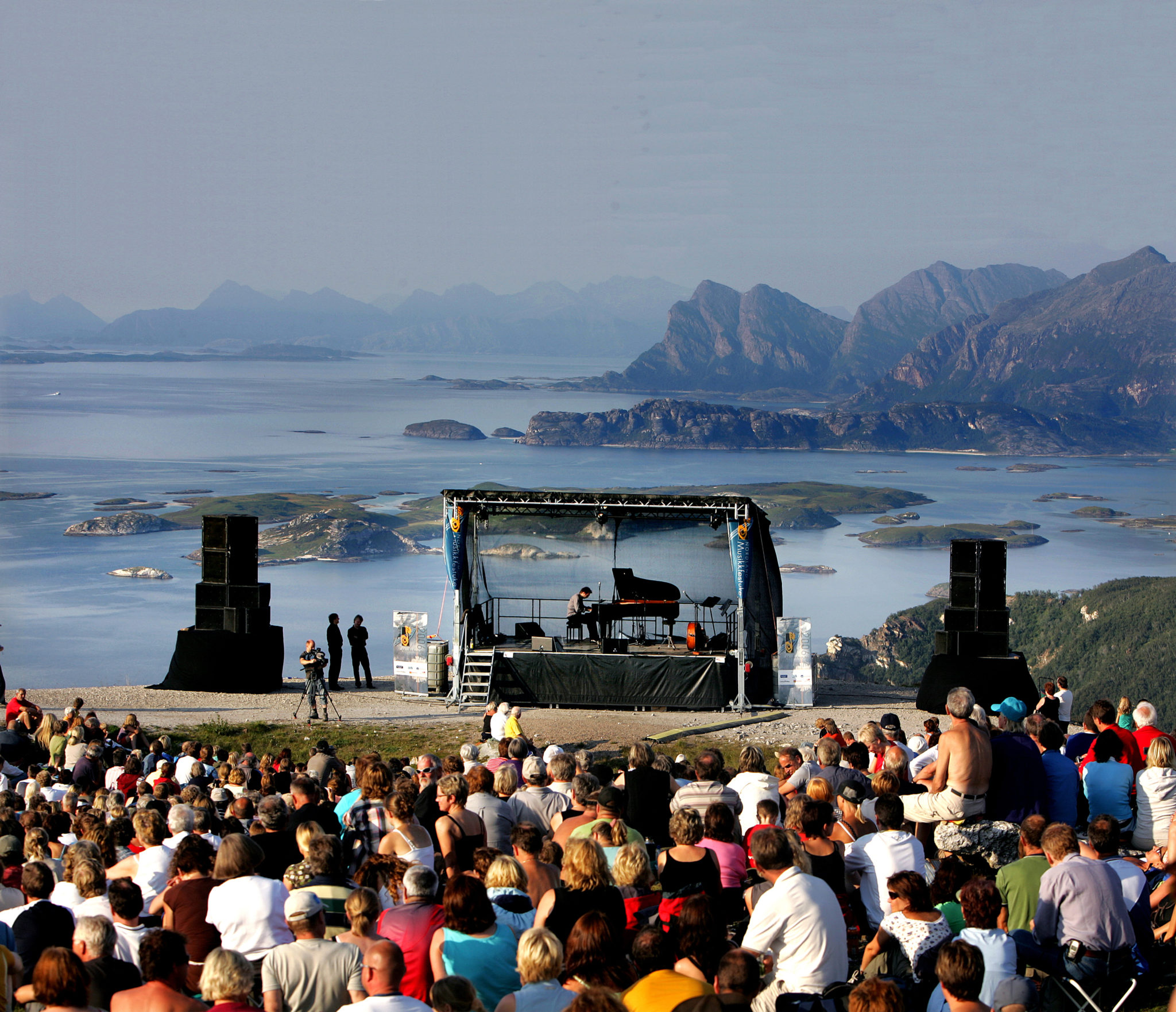 Konsert på Keiservarden i Bodø med pianist Leif Ove Andsnes. Foto: Bjørn Erik Olsen / nordnorge.com