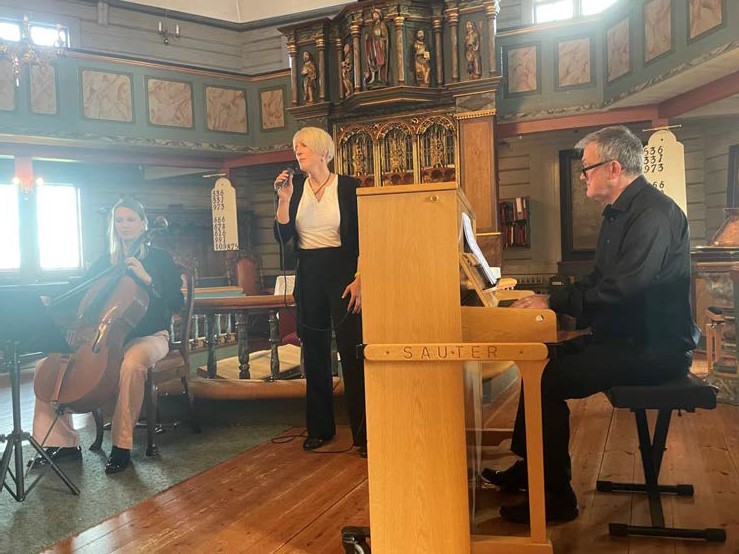 Musikalsk opplevelse i Hadsel kirke. Foto: Kari Ann Olsen Lind / Pilegrim i Nord