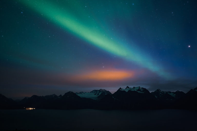 Glaciers, sunset colours and the Aurora in Lyngenfjord © Petr Pavlíček