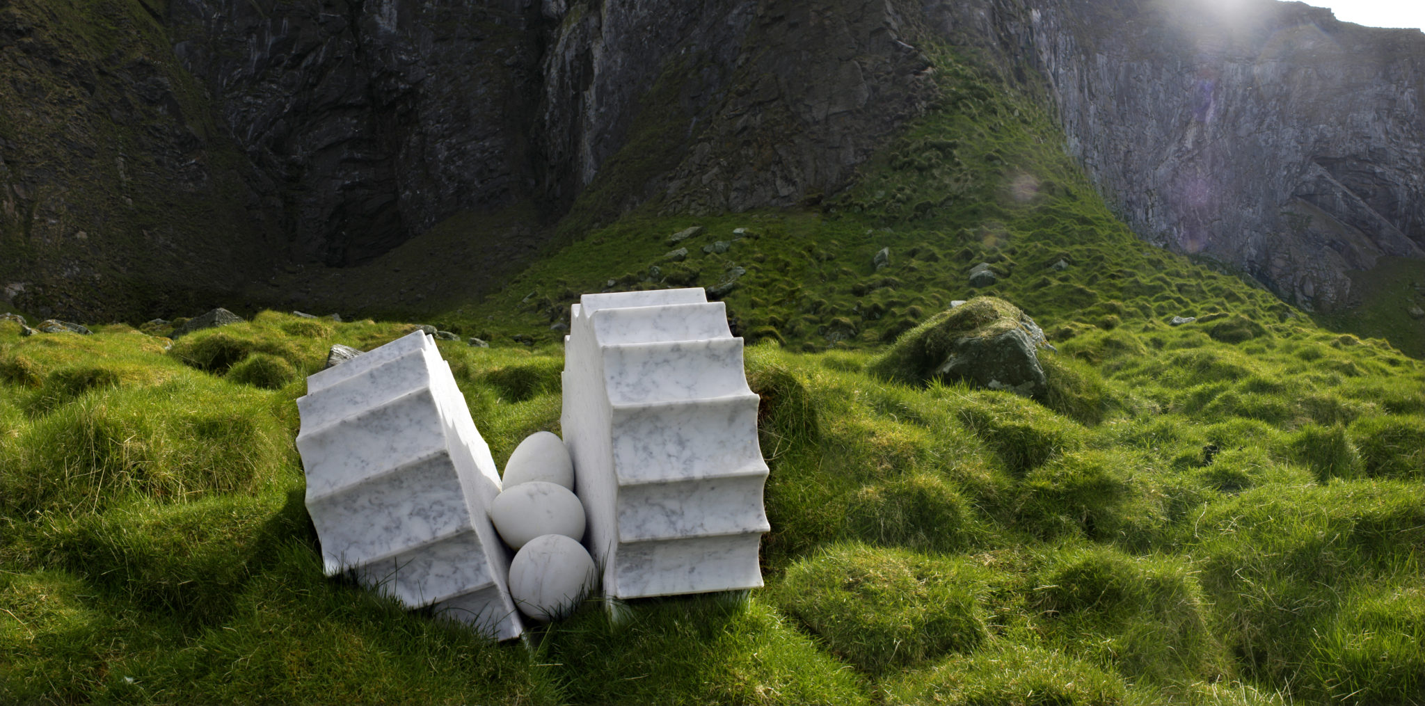 Skulpturlandskap nordland Artwork: Il Nido, Reiret. Artist: Luciano Fabro, Røst. Foto: Ernst Furuhatt / nordnorge.com