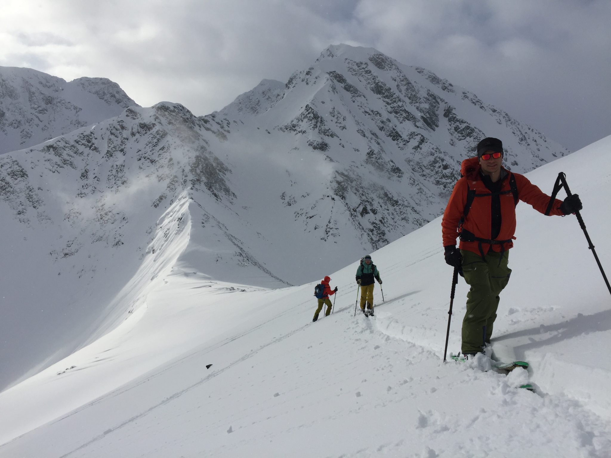 Alpine skitouring in Lyngen. Photo: Mikal Nerberg / Lyngenguide