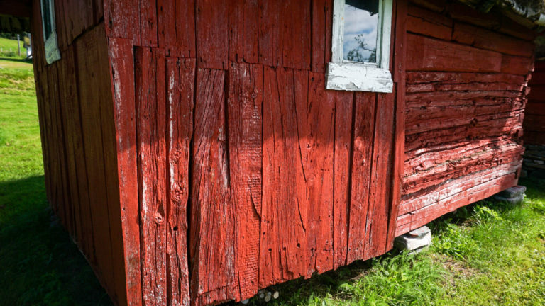 The tiny stable at Gamslett smallholding © Knut Hansvold