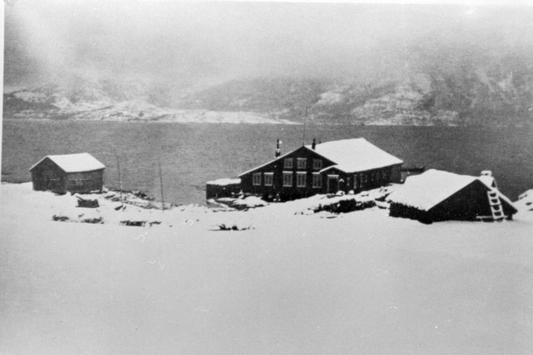 Winter photo, sometimes between 1910 and 1930. Unknown photographer © Sør-Troms Museum