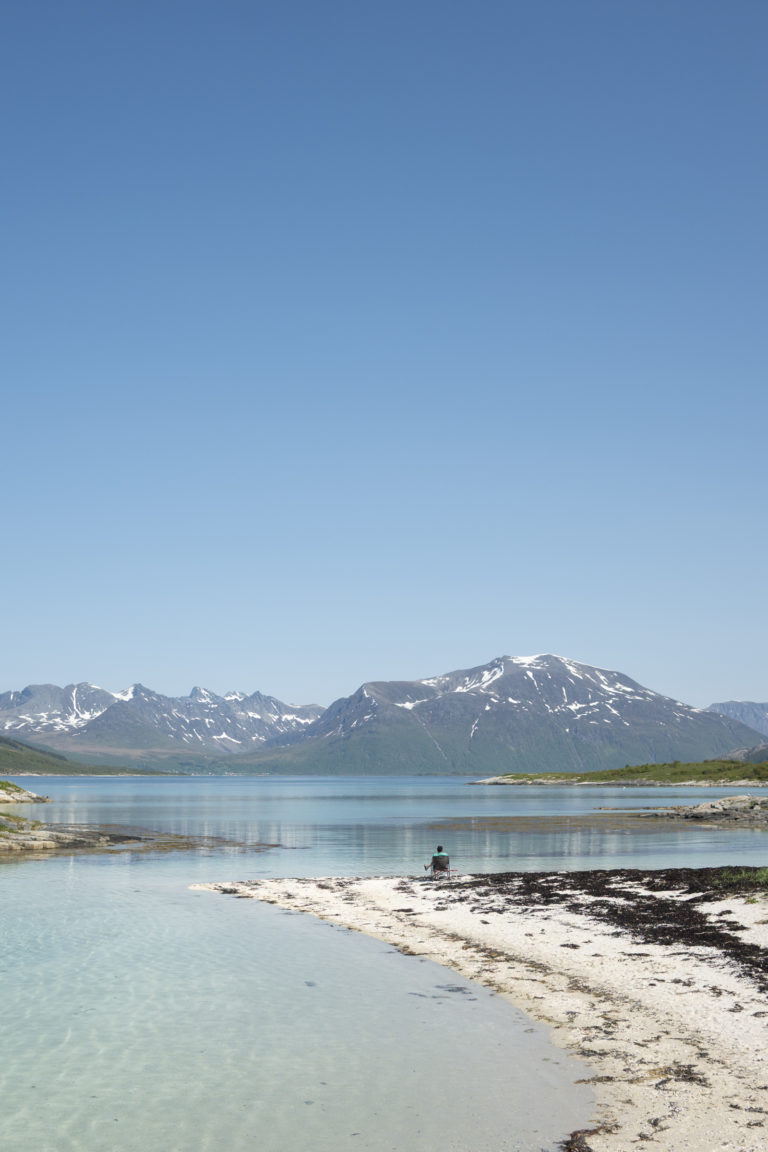 White beaches and invigorating waters in the south of Kvaløya © Marie Nystad Helgesen