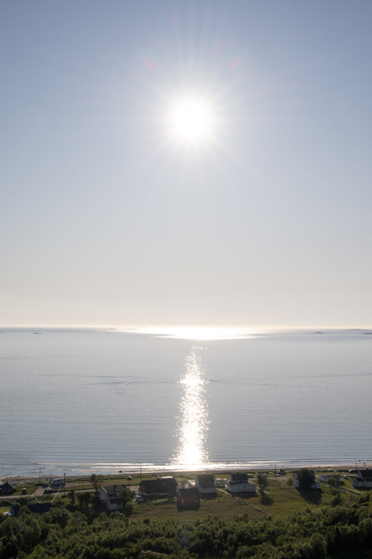 Afternoon sun in Rekvik on Kvaløya © Marie Nystad Helgesen
