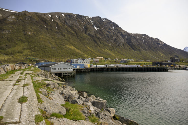 View from the pier in Årviksand towards the fishing village © Knut Hansvold