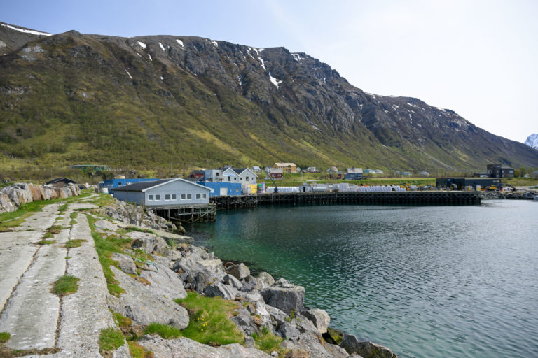 Årviksand seen from the breakwater. The fishing village faces the open sea © Knut Hansvold