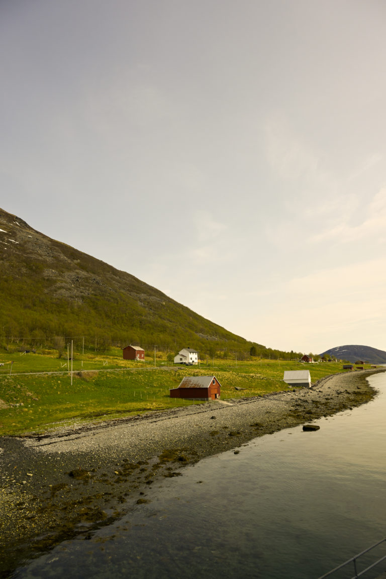 Looking south from the deck of the ferry on Nikkeby on the island of Laukøya © Knut Hansvold